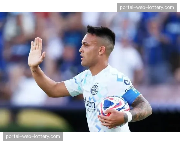 法兰克福客场闷平科隆，双方总计射门次数不足15脚