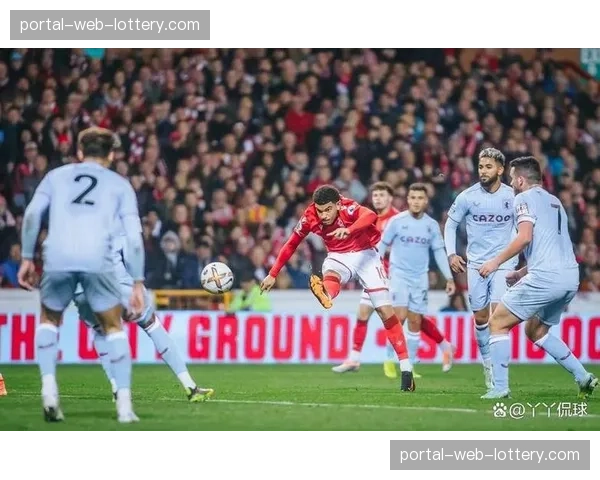 保级大战前瞻:英超最后三轮,四队争夺一个安全席位